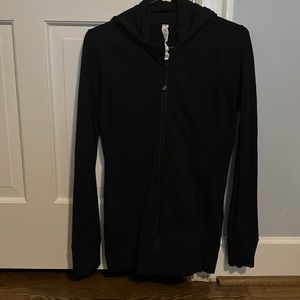 EUC Lululemon Hooded Define Jacket - Size 6 - Black